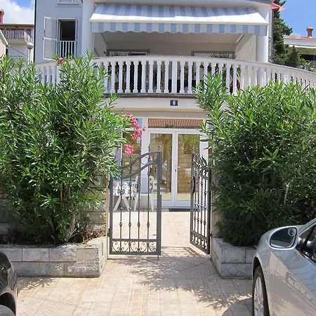 Apartments Antonia Malinska Zimmer foto