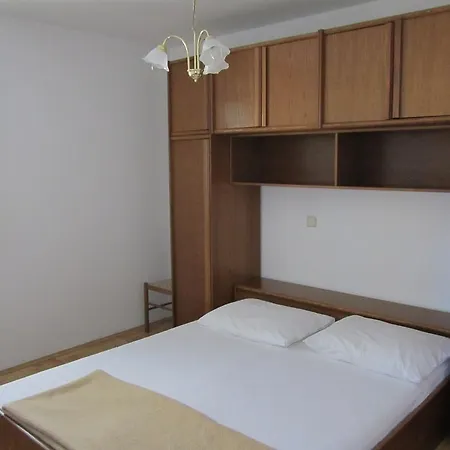 Apartments Antonia Malinska Zimmer foto